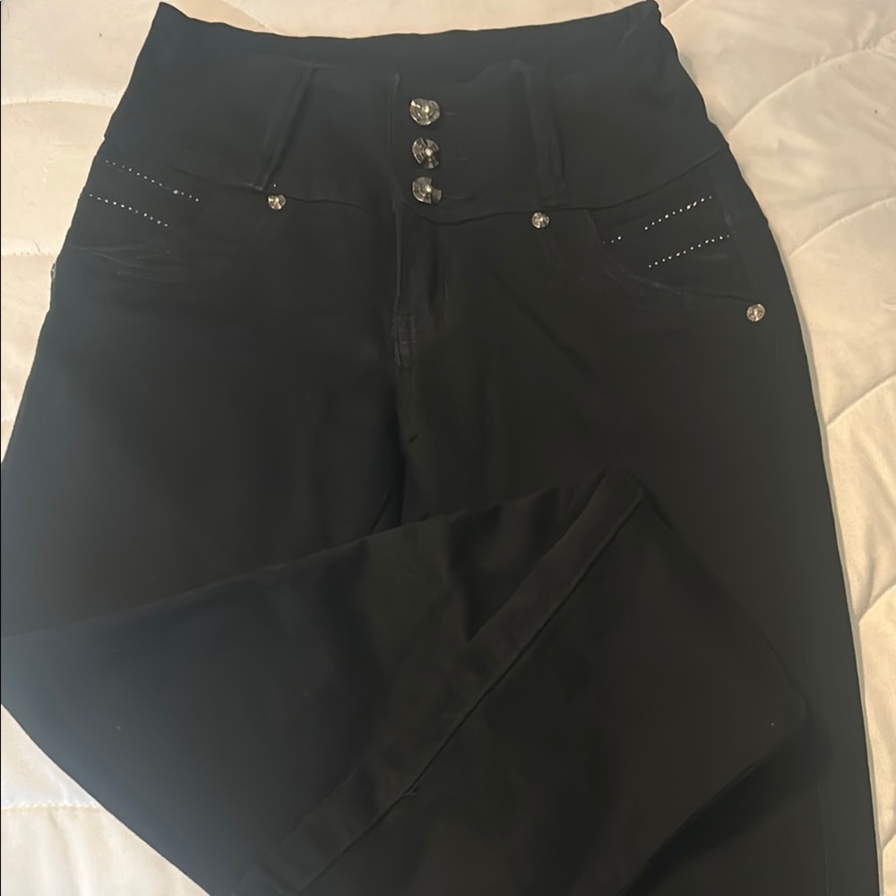 Women's Colombian Black High-Waisted Jeans